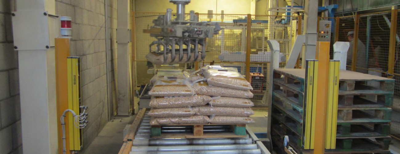 palletiseerrobot bij Granen Claesen Zutendaal